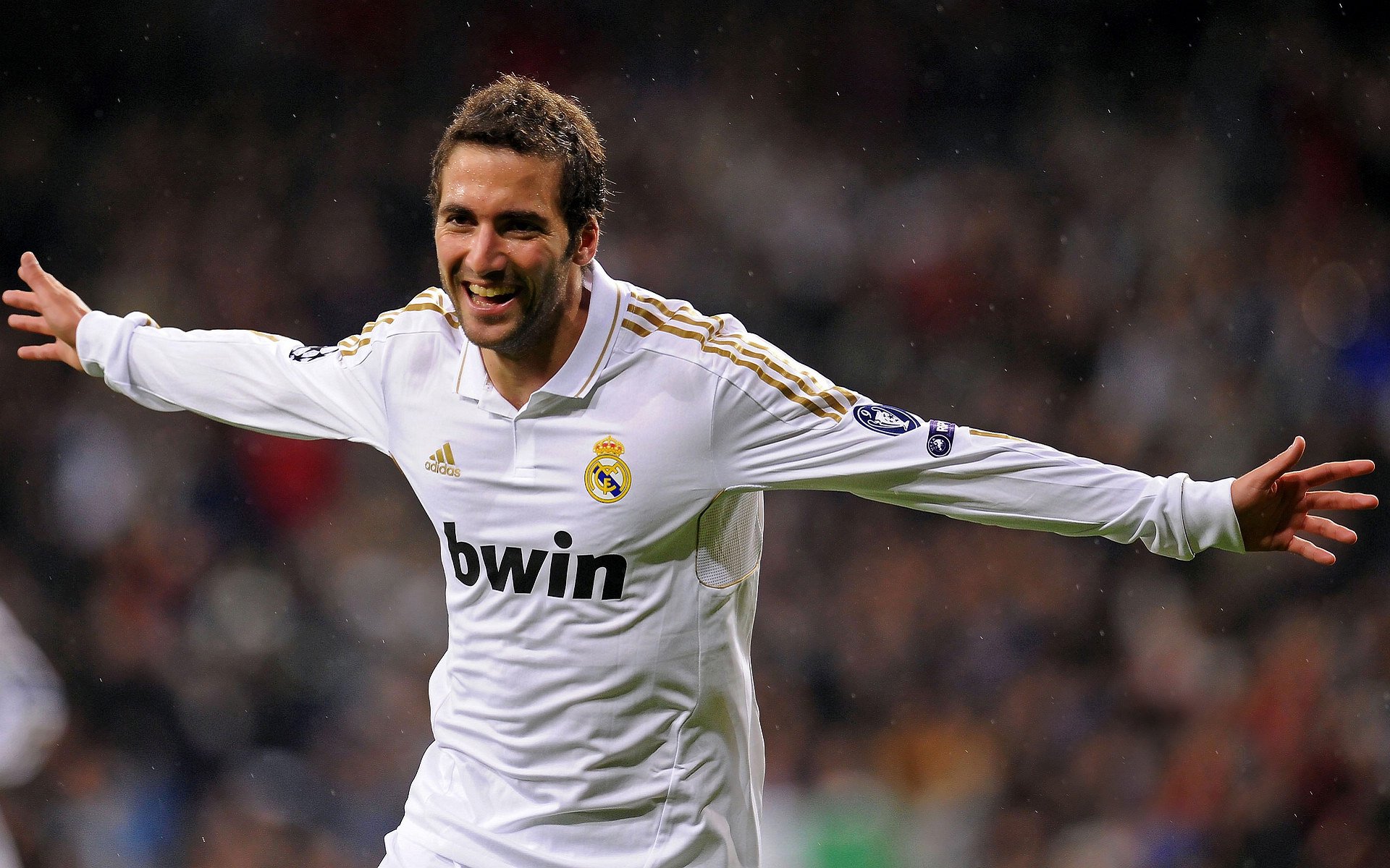 穆古鲁扎赛事官方发布赛况扑朔迷离新规，尤文图斯争议不断！